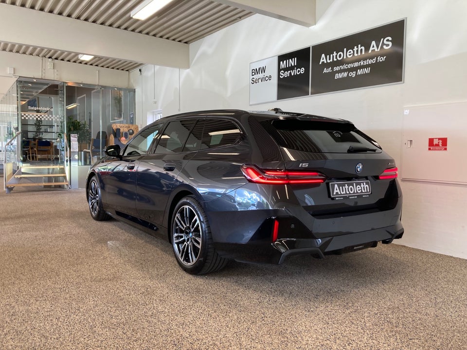 BMW i5 xDrive40 Touring M-Sport Pro 5d