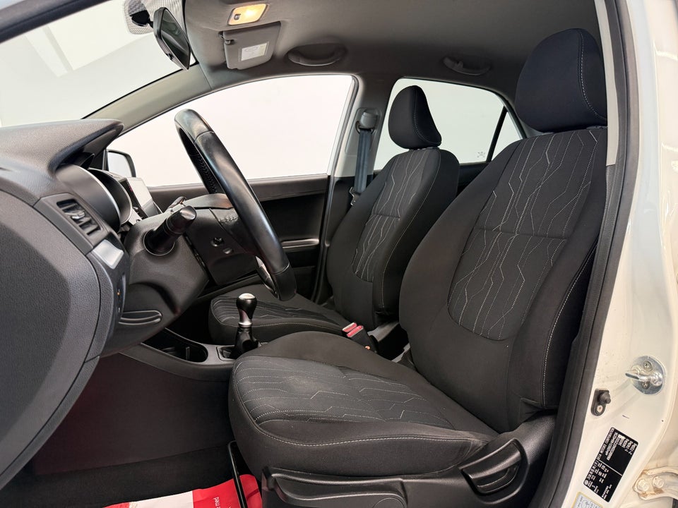 Kia Picanto 1,0 Attraction 5d