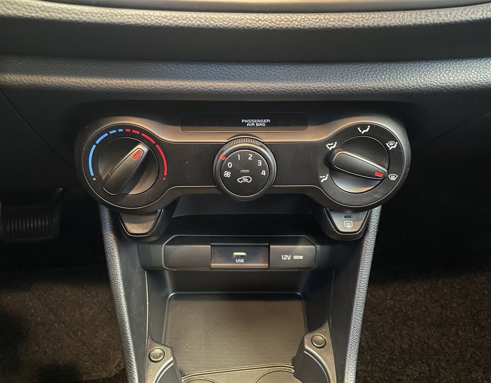 Kia Picanto 1,0 Vision AMT 5d