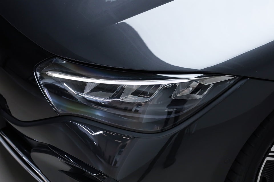 Mercedes EQE350 AMG Line 4d
