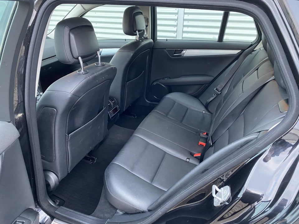 Mercedes C220 2,2 CDi Avantgarde stc. aut. 5d