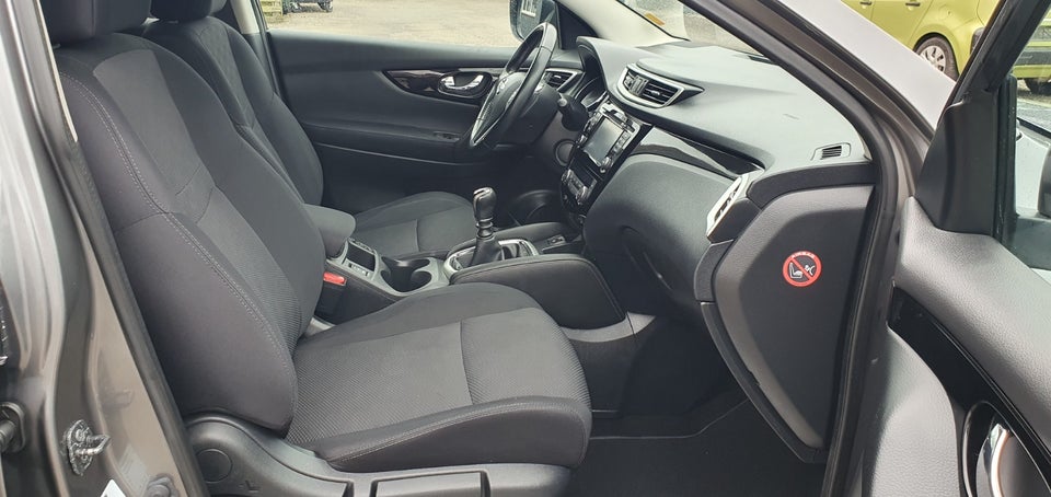 Nissan Qashqai 1,2 Dig-T 115 Tekna 5d