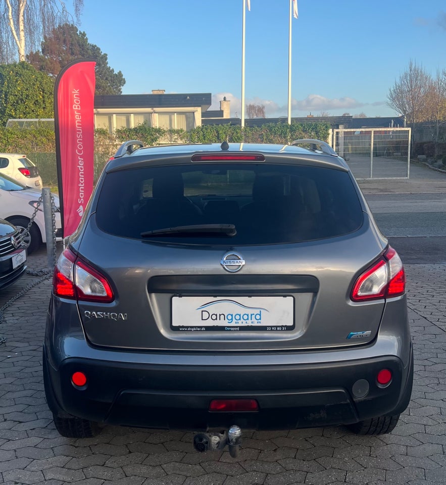 Nissan Qashqai 1,5 dCi 110 Tekna 5d