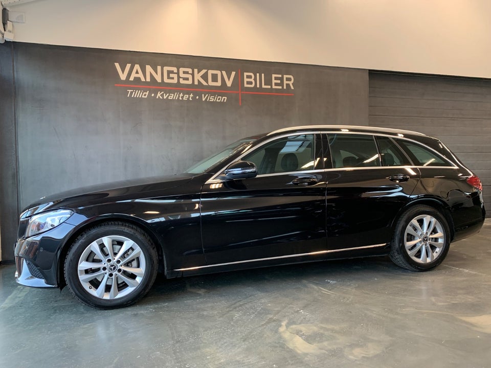 Mercedes C220 d 2,0 Avantgarde stc. aut. 5d