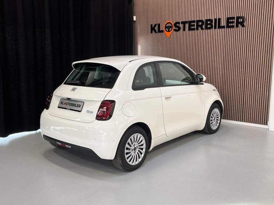 Fiat 500e 42 Icon 3d