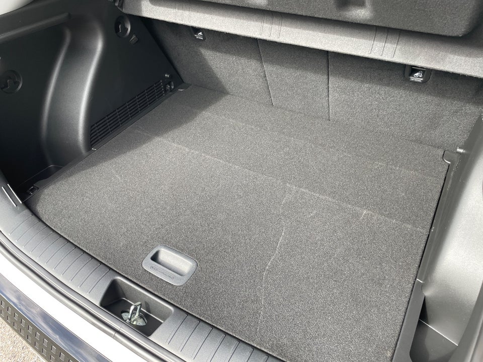 Hyundai Kona 65 EV Essential 5d
