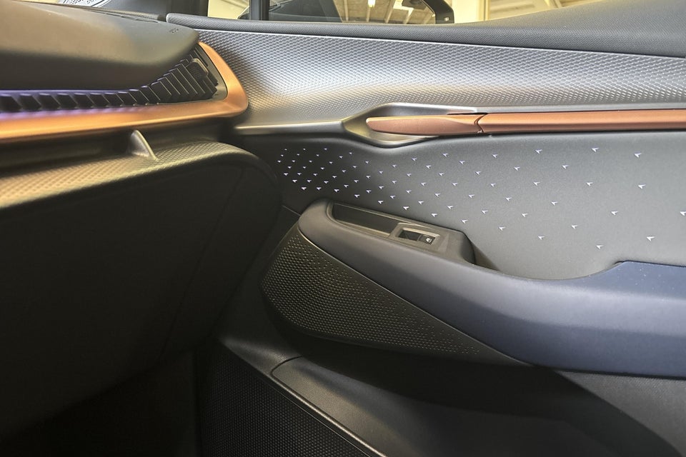 Cupra Tavascan 77 Adrenaline 5d