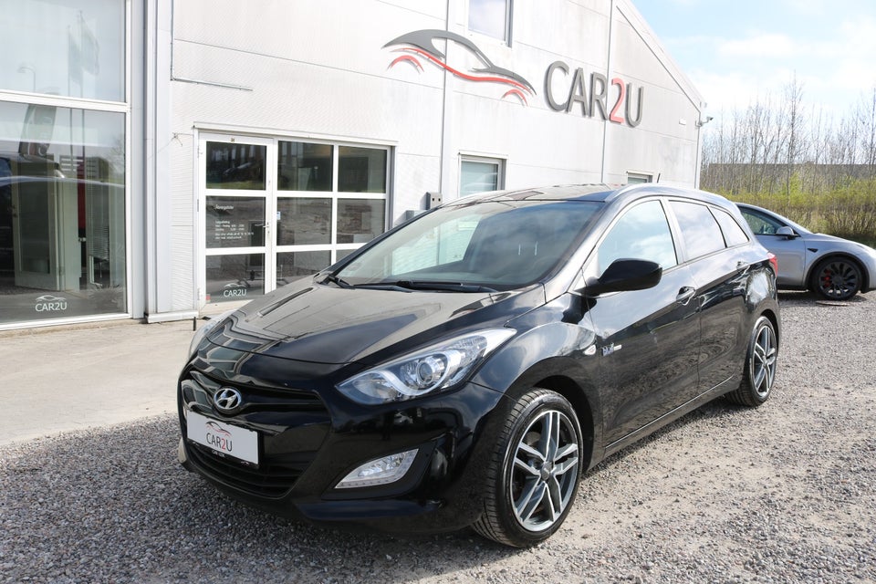 Hyundai i30 1,6 GDi XTR CW Eco 5d