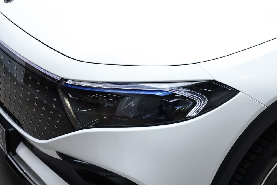 Mercedes EQB250+ AMG Advance 5d