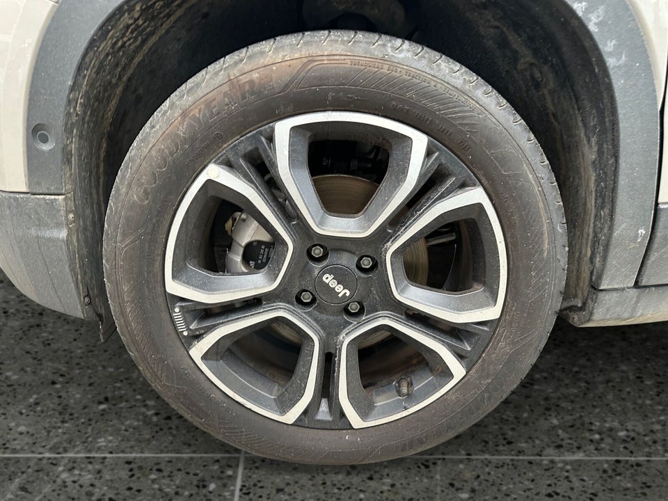 Jeep Avenger 54 Summit 5d