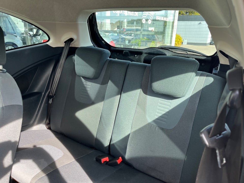 Ford Ka 1,2 Titanium 3d