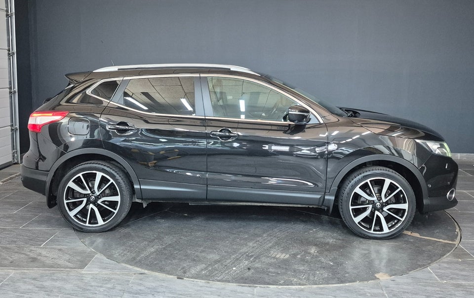 Nissan Qashqai 1,2 Dig-T 115 Tekna 5d