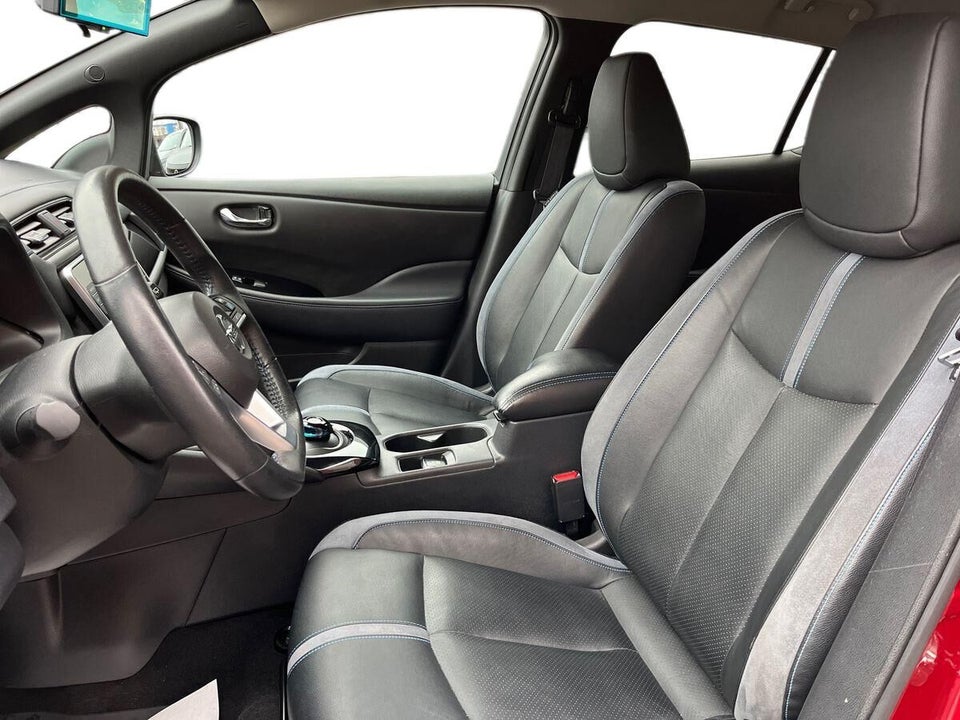 Nissan Leaf 62 e+ Tekna 5d