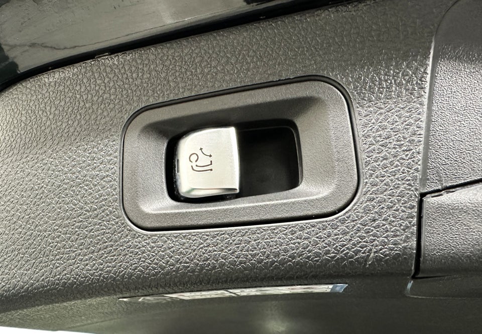 Mercedes C220 d 2,0 Advantage stc. aut. 5d