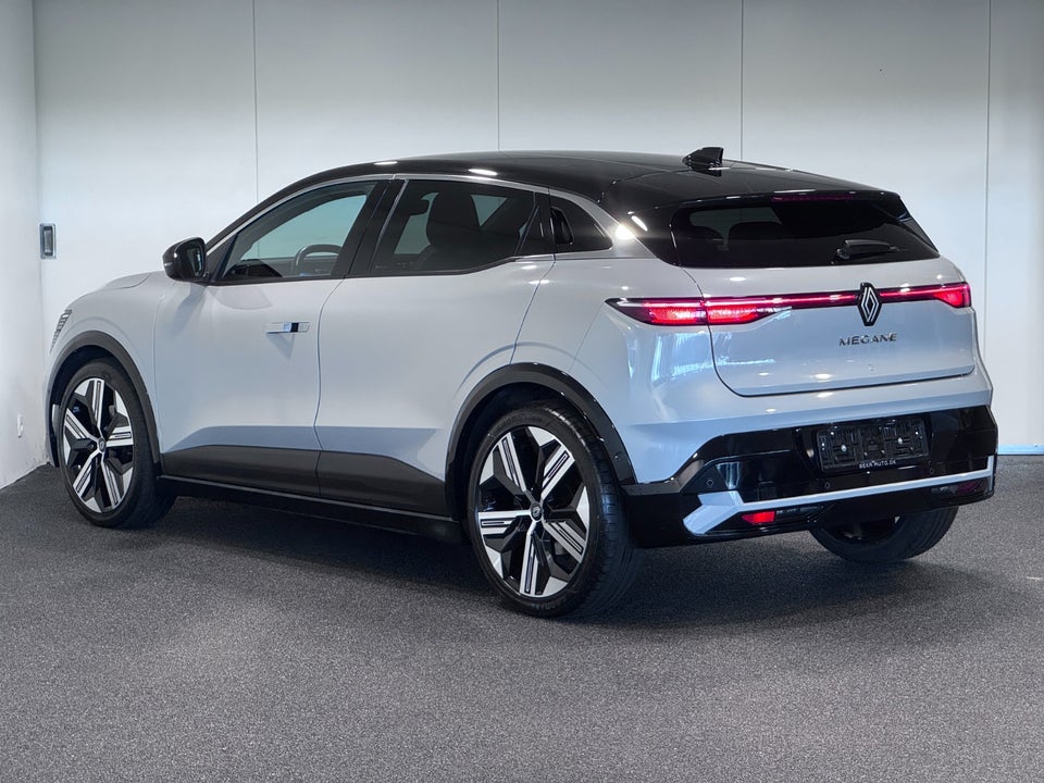Renault Megane E-Tech 60 Iconic 5d