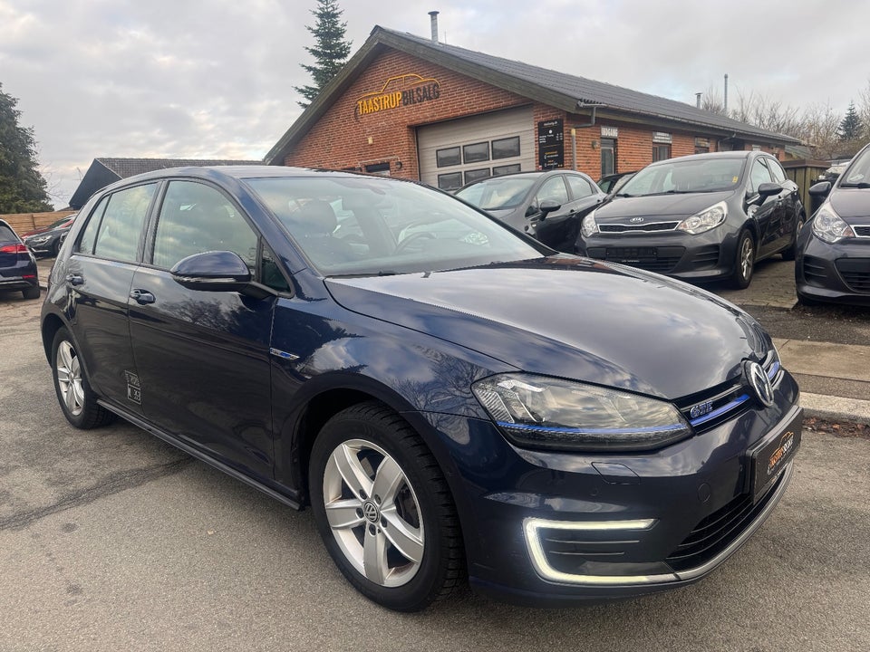 VW Golf VII 1,4 GTE DSG Van 5d