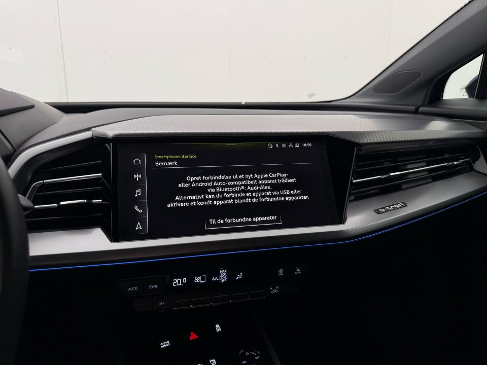 Audi Q4 e-tron 45 Advance quattro 5d