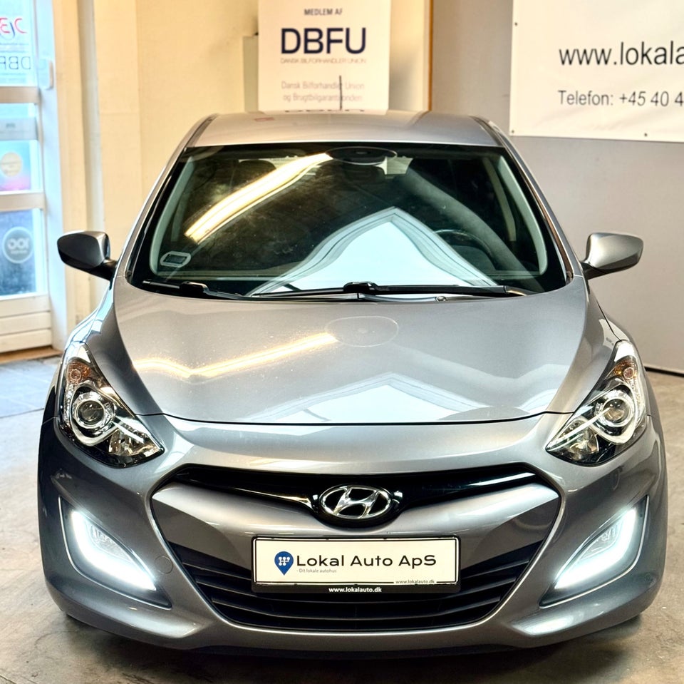 Hyundai i30 1,6 GDi Style Eco 5d