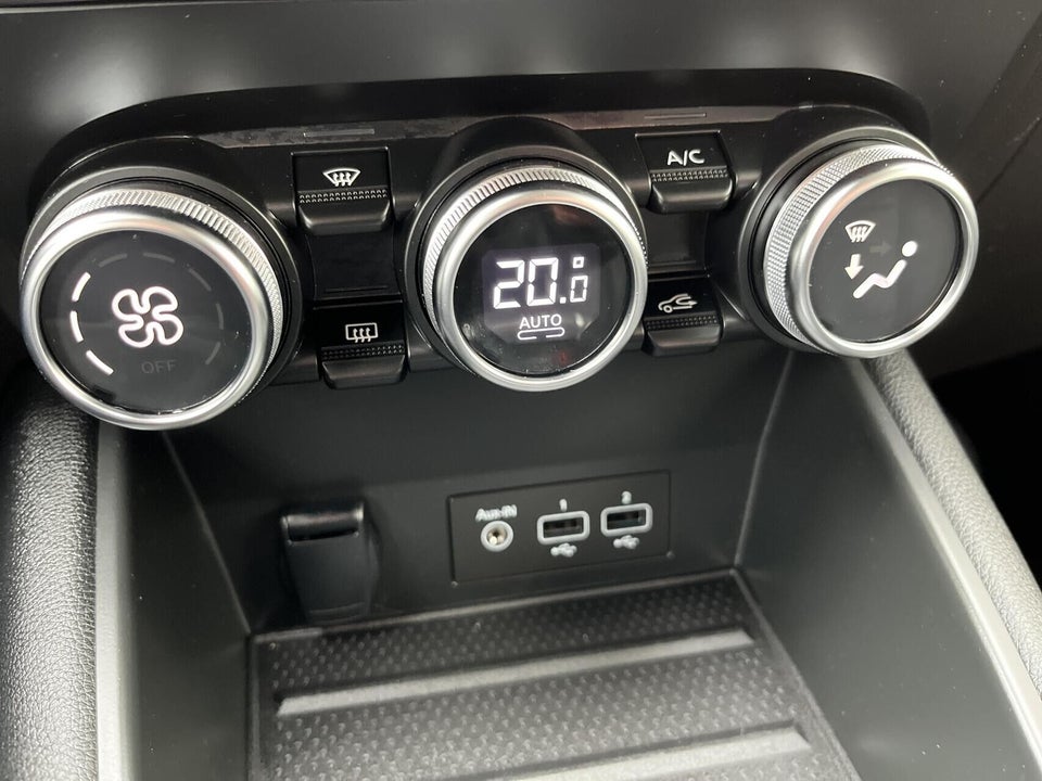 Renault Captur 1,6 E-Tech Intens 5d