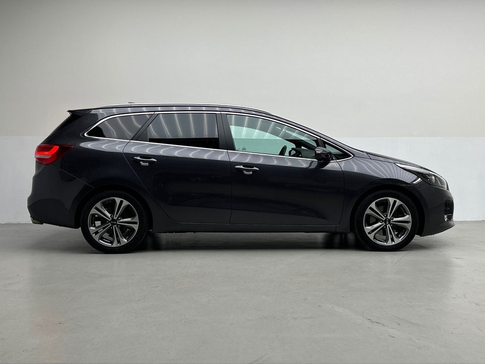 Kia Ceed 1,6 CRDi 136 GT-Line Limited DCT 5d