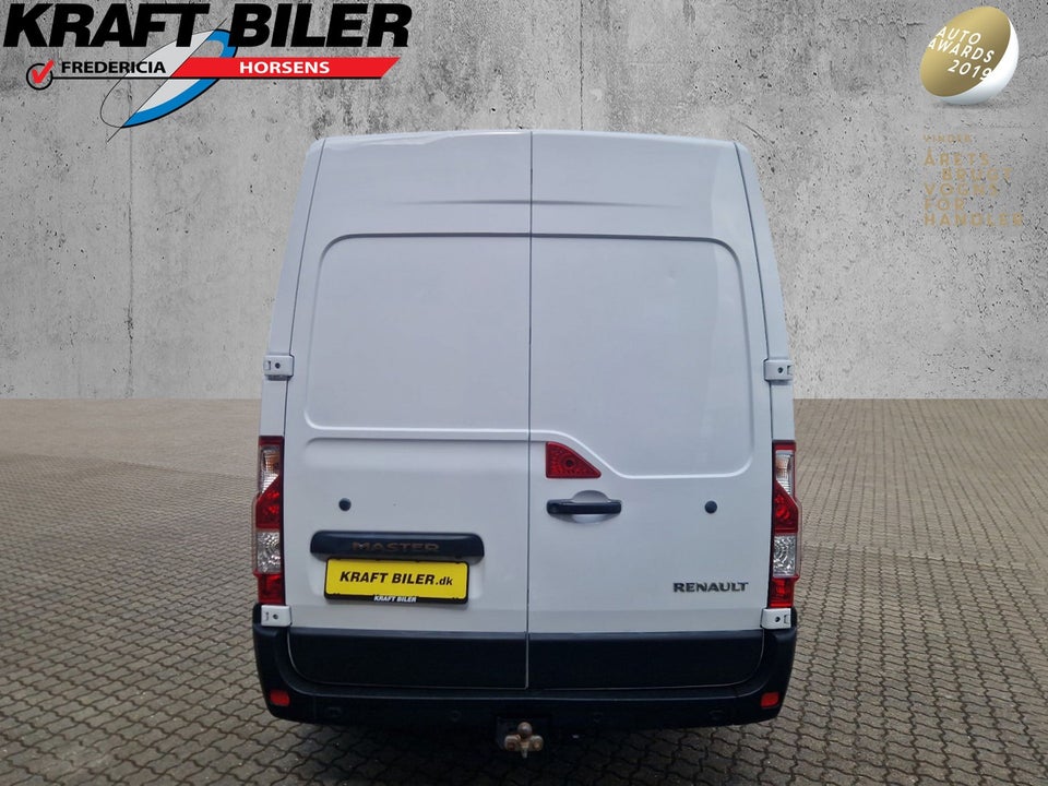 Renault Master IV T33 2,3 dCi 135 L2H2 Kassevogn