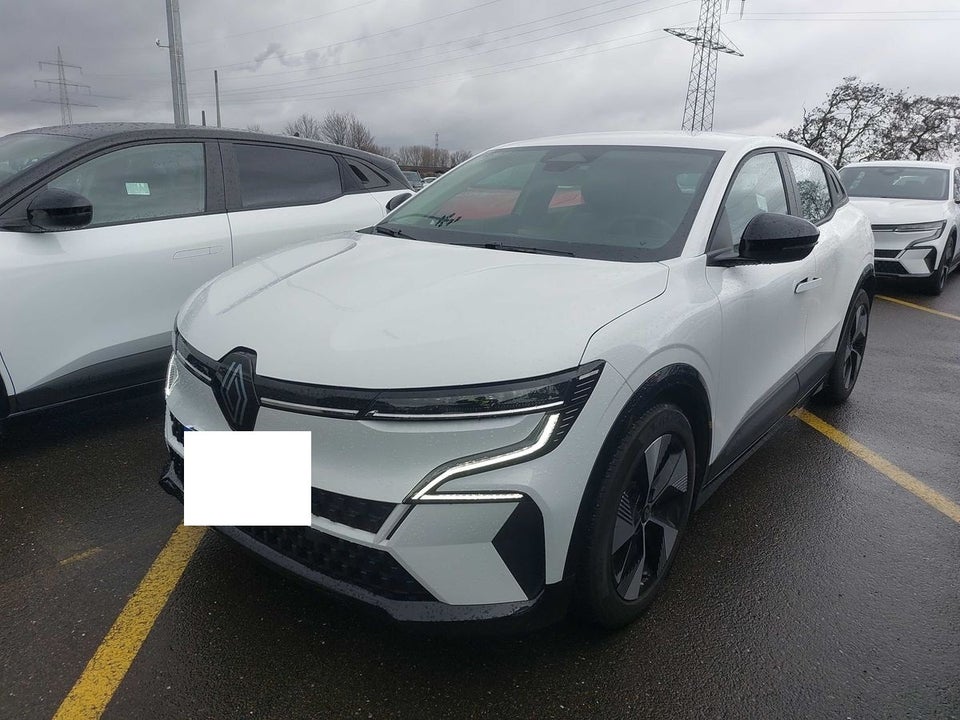Renault Megane E-Tech 40 Equilibre 5d