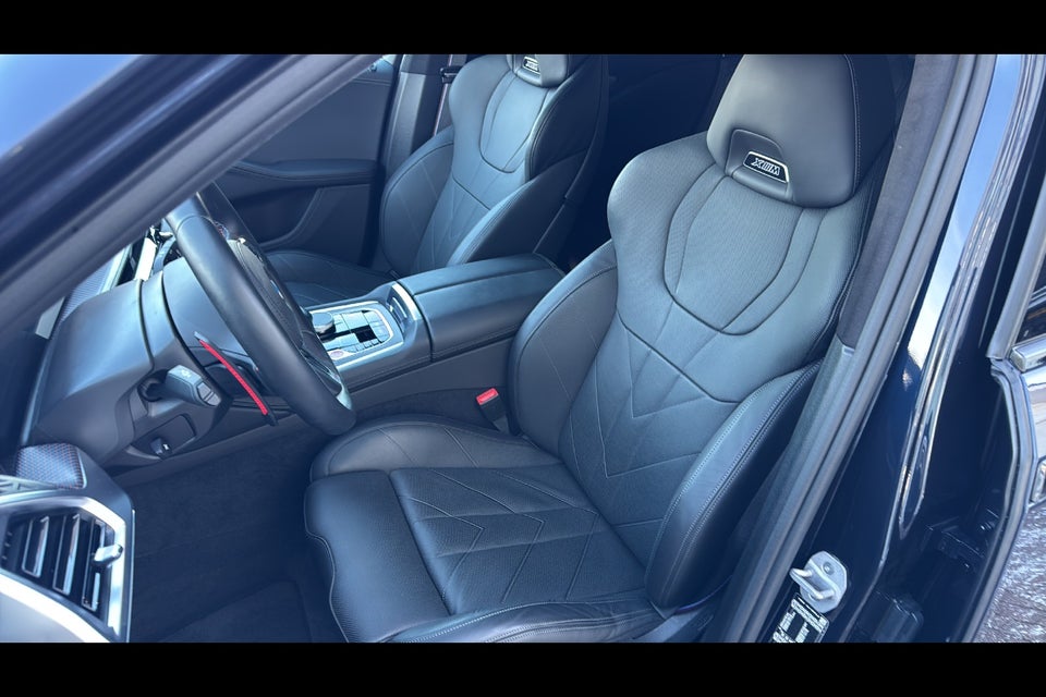 BMW XM 4,4 Label Red xDrive aut. 5d