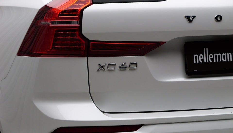 Volvo XC60 2,0 T6 ReCharge R-Design aut. AWD 5d