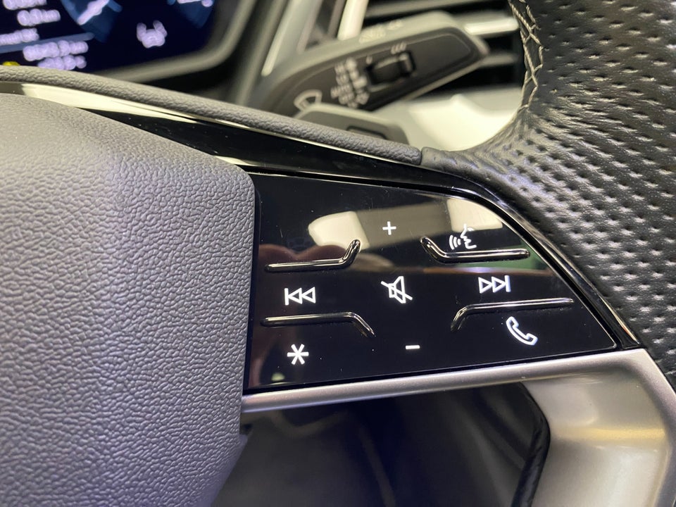 Audi Q4 e-tron 50 S-line Sportback quattro 5d