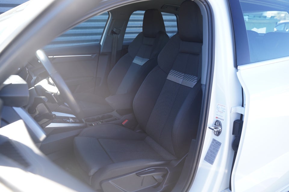 Audi A3 40 TFSi e Sport Sportback S-tr. 5d