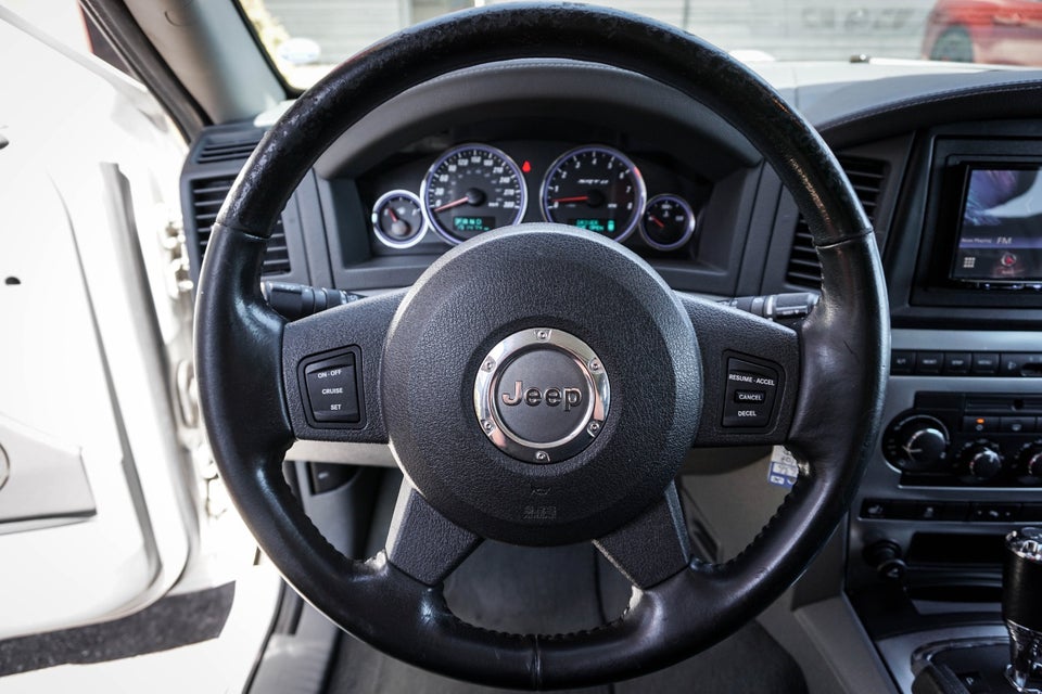 Jeep Grand Cherokee 6,1 SRT-8 Hemi aut. 5d