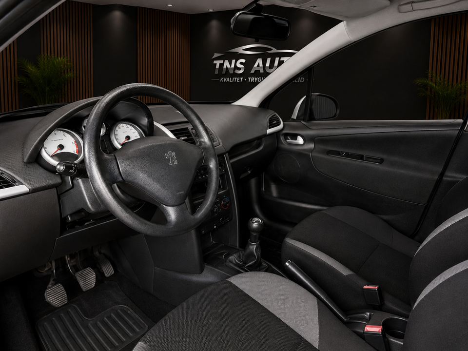 Peugeot 207 1,6 HDi 90 Comfort+ 5d