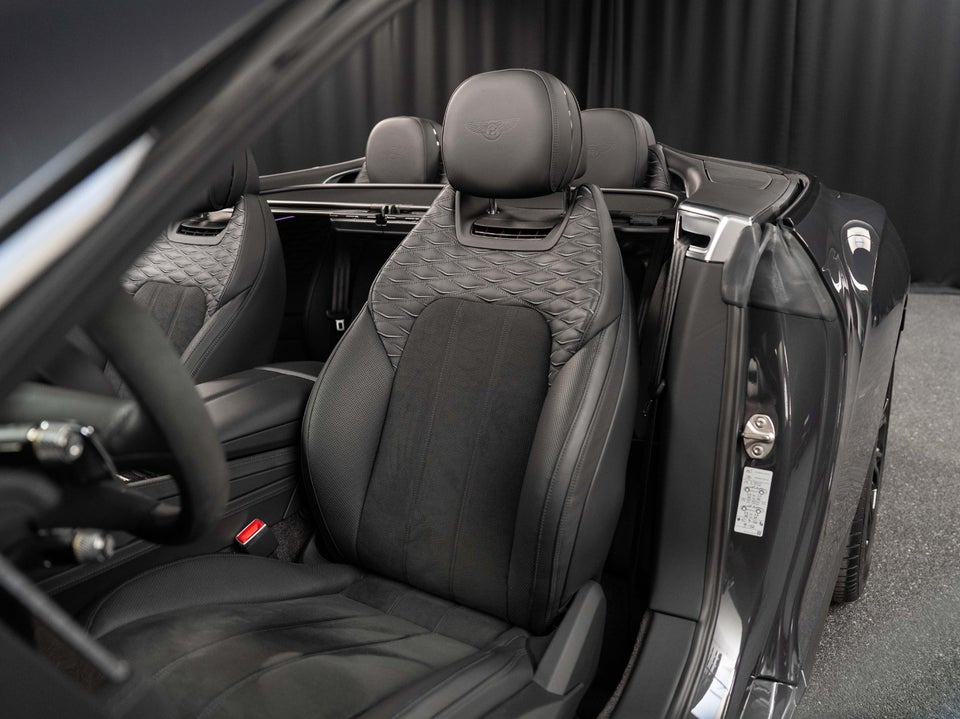 Bentley Continental GTC 4,0 V8 Hybrid Mulliner aut. 2d