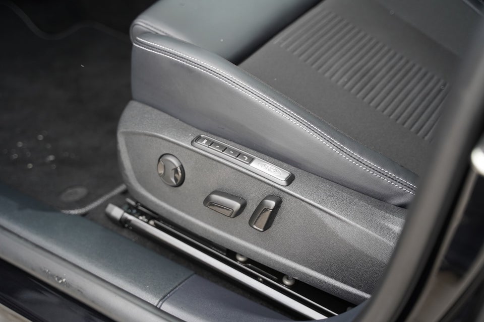 Ford Explorer 77 Select Extended Range 5d