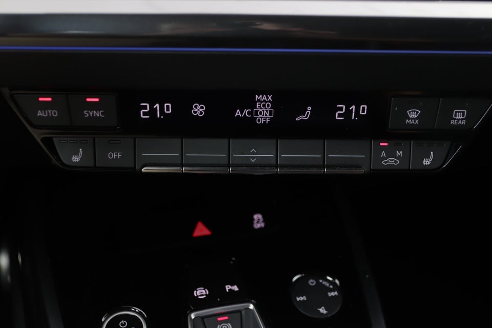 Audi Q4 e-tron 40 S-line 5d