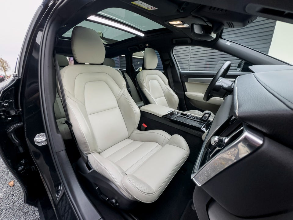 Volvo V90 2,0 T8 ReCharge R-Design aut. AWD 5d