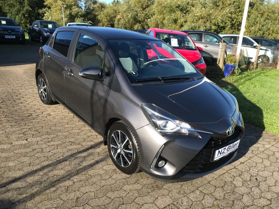 Toyota Yaris 1,0 VVT-i T2 Premium 5d