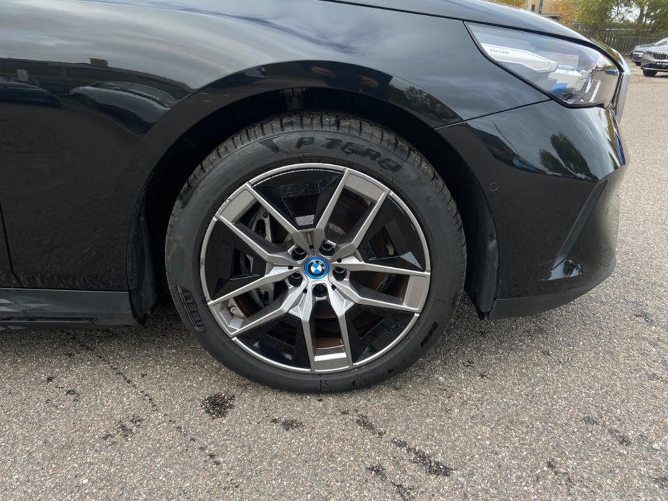 BMW i5 eDrive40 Sport Line 4d