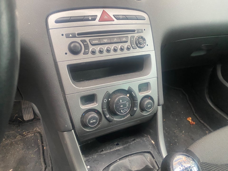 Peugeot 308 1,6 THP 156 Active SW 5d