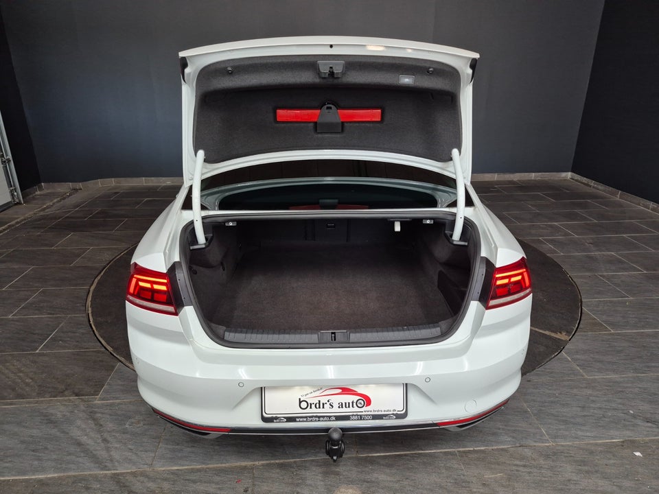 VW Passat 1,4 GTE DSG 4d