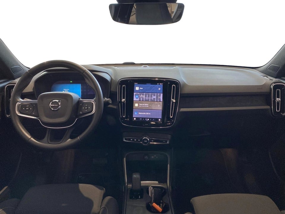 Volvo EX40 Extended Range Plus 5d