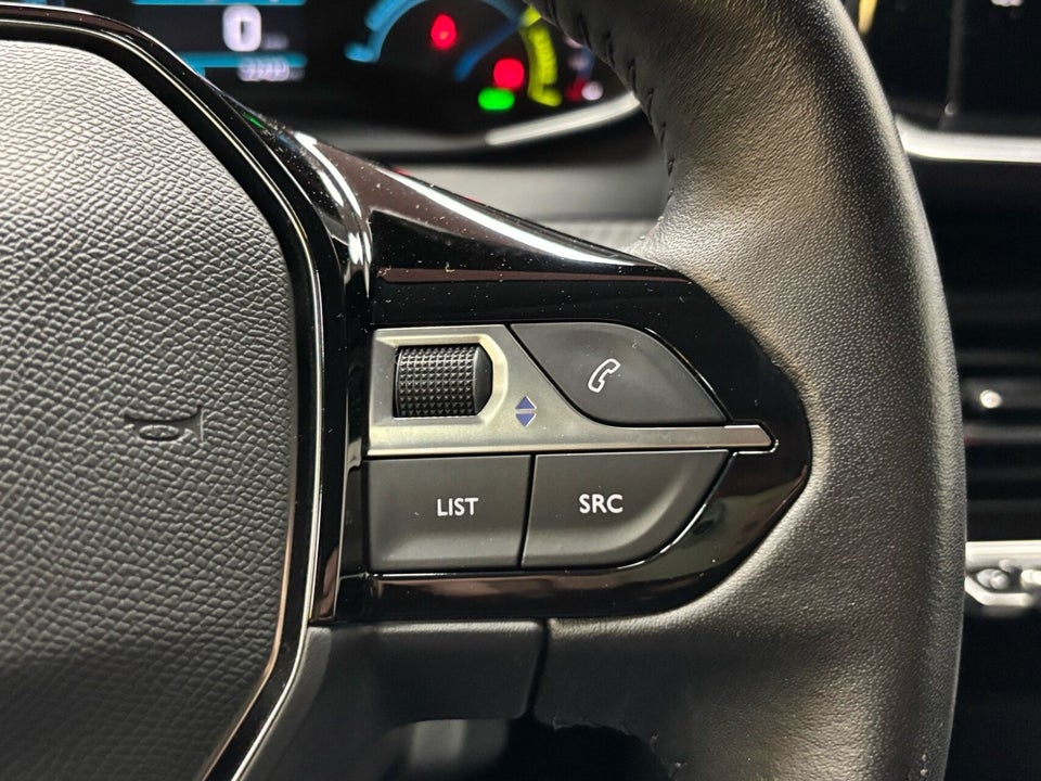 Peugeot e-208 50 Active 5d