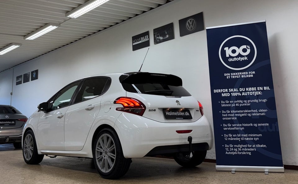 Peugeot 208 1,2 VTi 82 Chili+ 5d