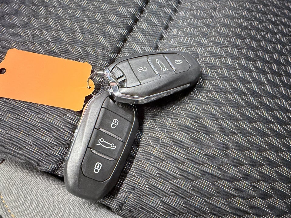 Opel Crossland X 1,2 T 110 Sport 5d