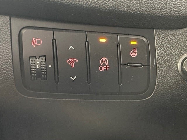 Kia Ceed 1,4 CVVT Style 5d