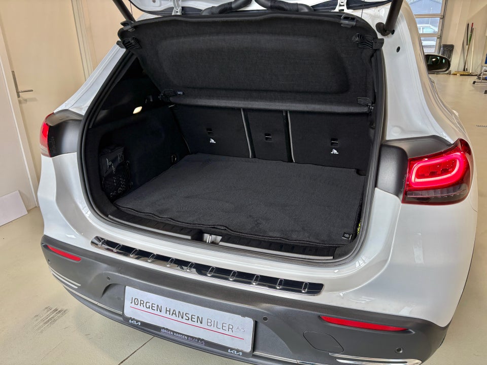 Mercedes EQA250+ 5d