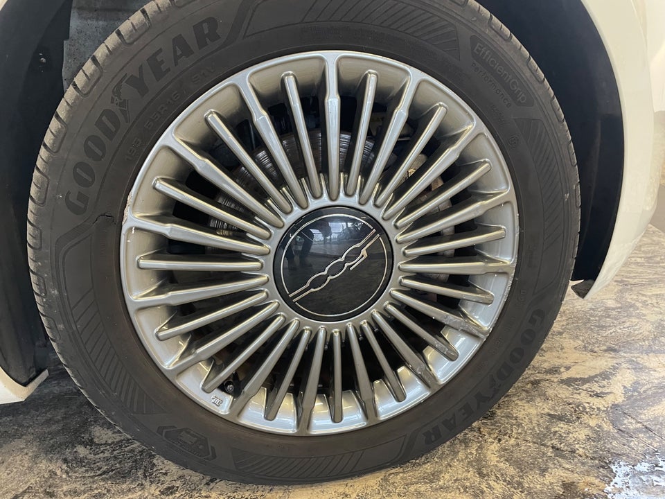 Fiat 500e 42 Icon Cabrio 2d