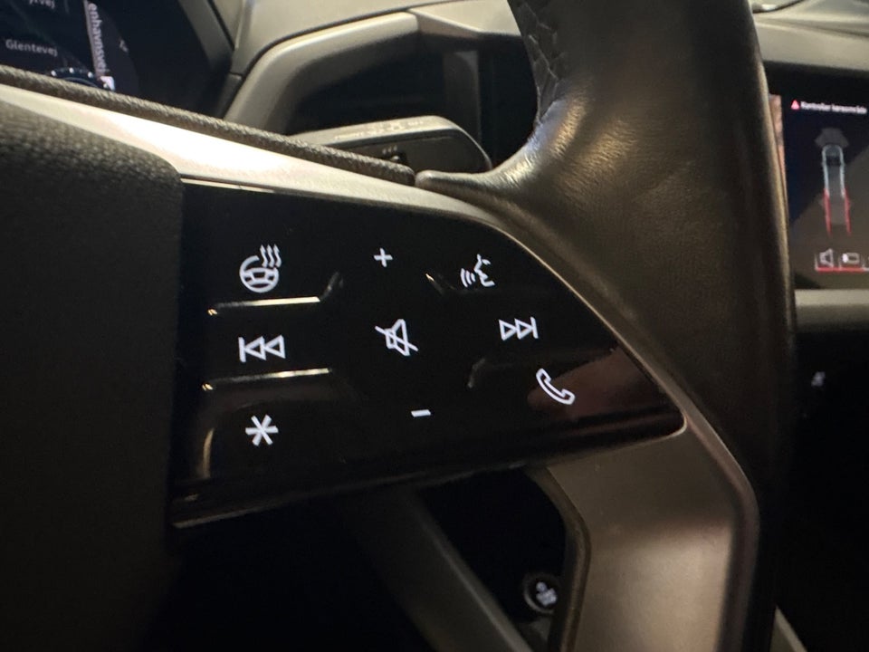 Audi Q4 e-tron 40 Advanced 5d