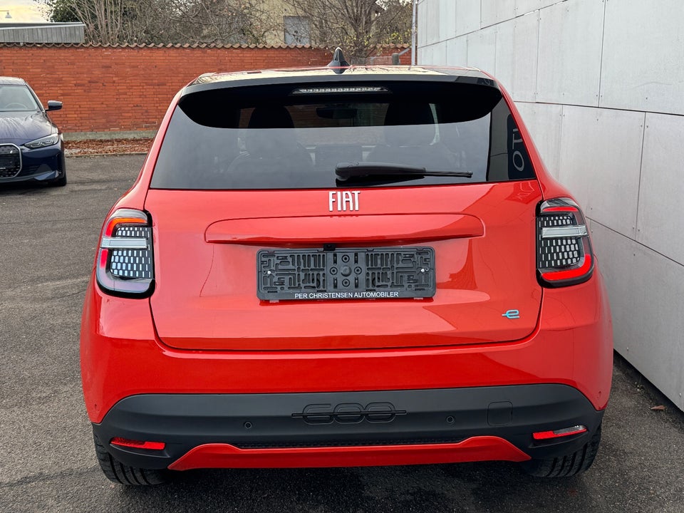 Fiat 600e 54 la Prima 5d