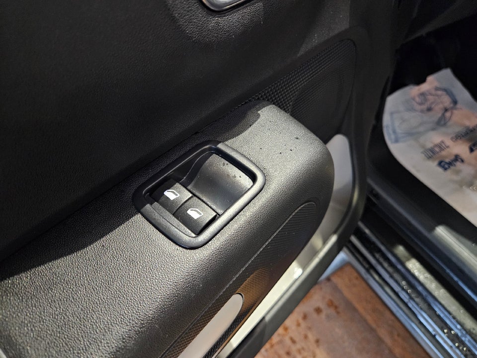 Citroën C3 1,6 BlueHDi 75 Iconic 5d